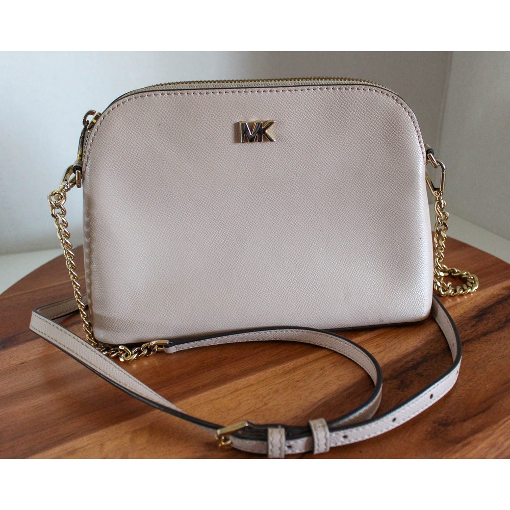Michael Kors Dome Crossbody Bag Light Pink Leather Gold Chain Strap Zipper Top